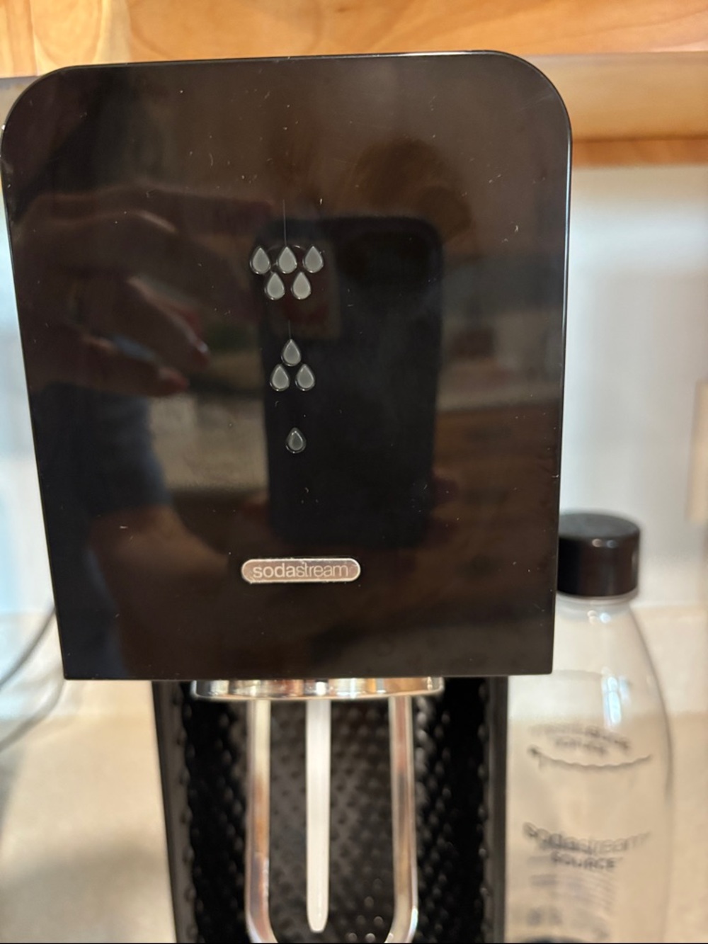 SodaStream Source Black Sparkling Water Maker - Picture 2 of 6